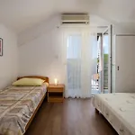 House Hideaway Novi Vinodolski By Guide