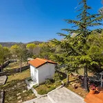 Vila House Hideaway Novi Vinodolski By Guide Ledenice