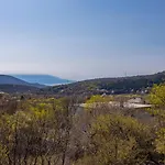 House Hideaway Novi Vinodolski By Guide Ledenice