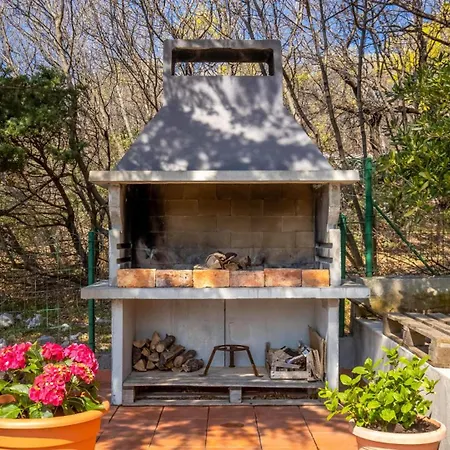 House Hideaway Novi Vinodolski By Guide Ledenice
