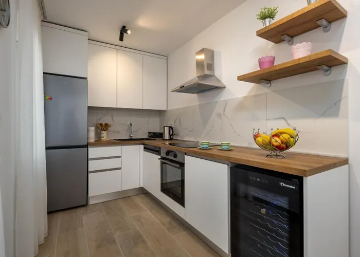 House Hideaway Novi Vinodolski By Guide Ledenice