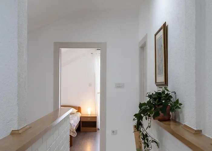 House Hideaway Novi Vinodolski By Guide * Ledenice
