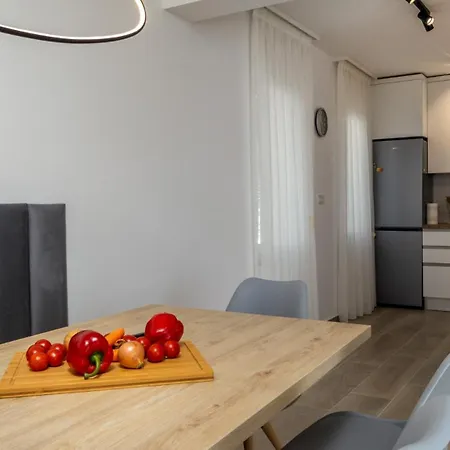 House Hideaway Novi Vinodolski By Guide Ledenice