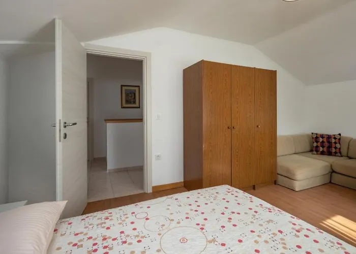 Villa House Hideaway Novi Vinodolski By Guide Ledenice